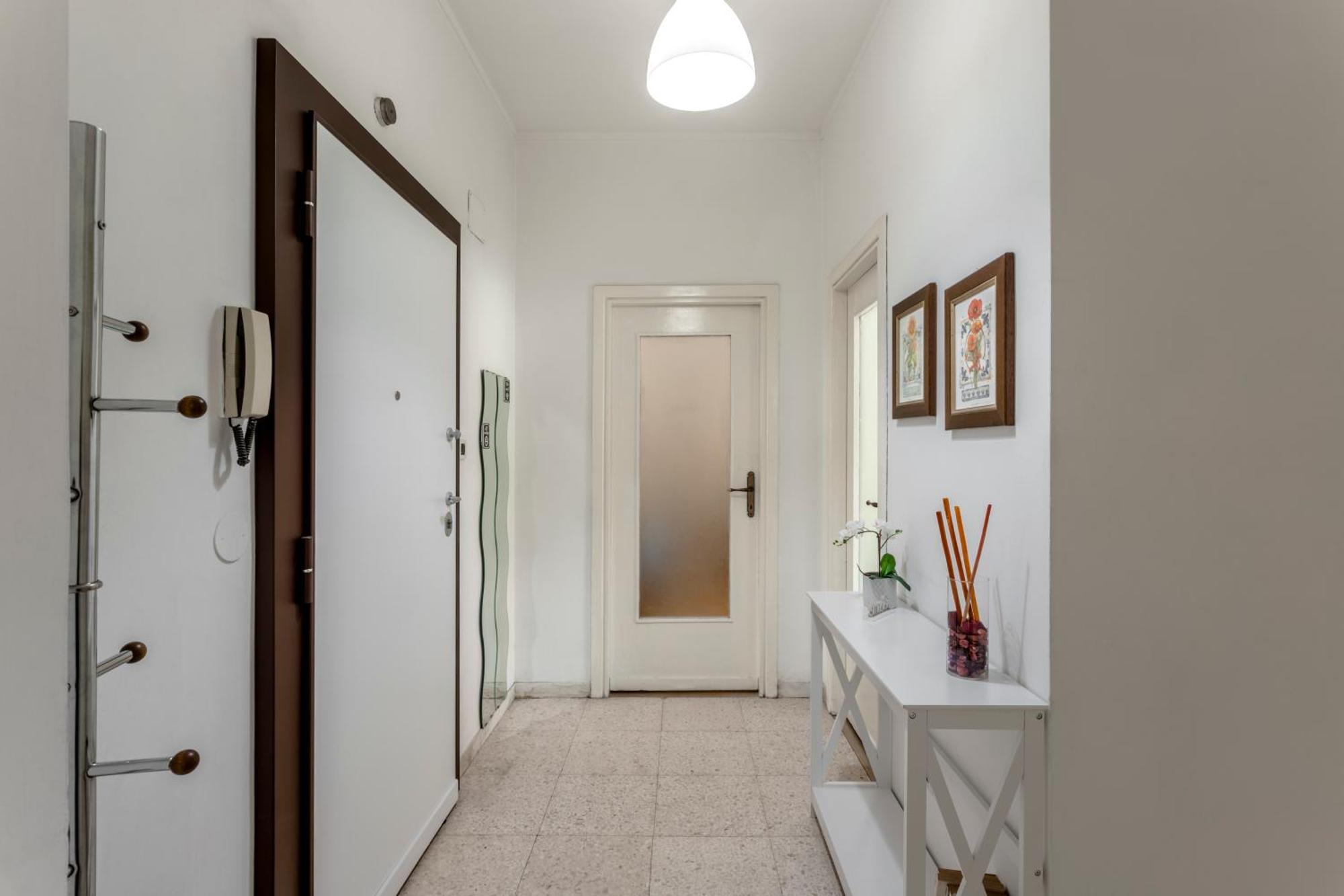 Casa Cristina Bright And Spacious Apartment